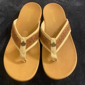 Spenco Flip-flops: Women's Tan Sandals